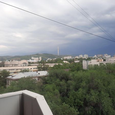 Apartment Shevchenko Panfilova Almaty Luaran gambar